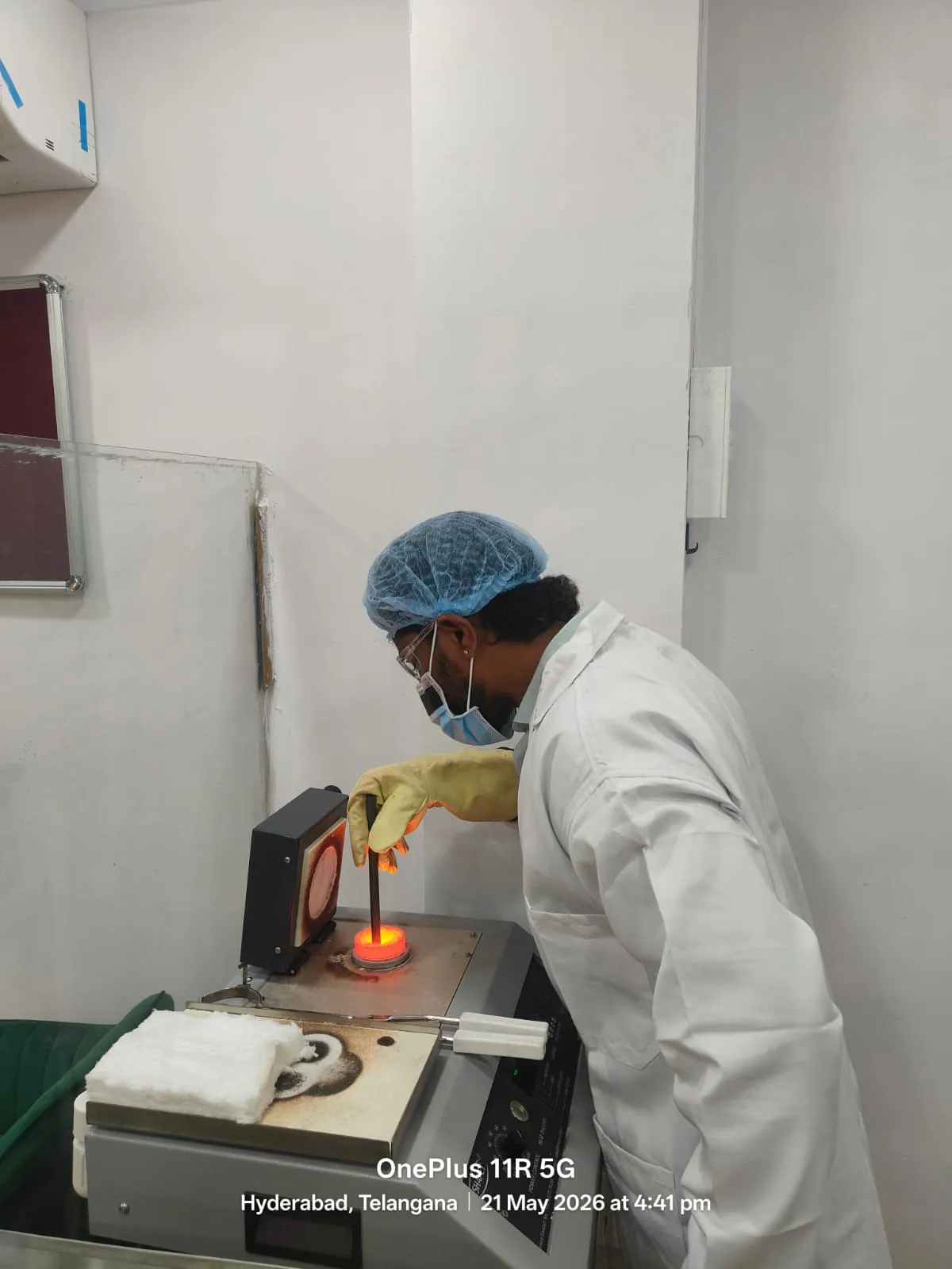 Doorstep gold buyback service by Rithika Gold team Hyderabad